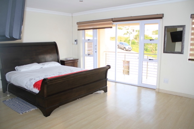 5 Bedroom Property for Sale in Nahoon Valley Park Eastern Cape